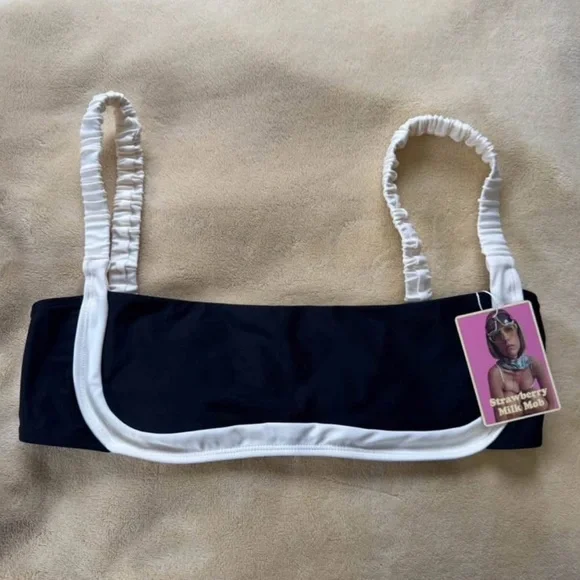 Strawberry Milk Mob Black Sporty Bikini Set L - Picture 3 of 6